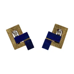 PENDIENTES Pendientes en oro amarillo con lapislázuli y brillantes.