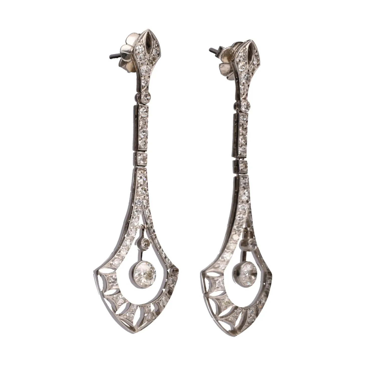PENDIENTES Pendientes en oro blanco y diamantes.