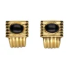 PENDIENTES Pendientes en oro amarillo con onix.