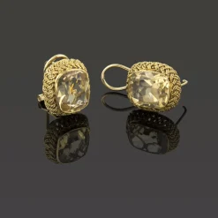 PENDIENTES Pendientes en oro amarillo y citrinos.