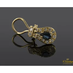 PENDIENTES Pendientes en oro amarillo con zafiros y brillantes.