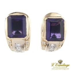 PENDIENTES Pendientes en oro amarillo con amatistas y circonitas.