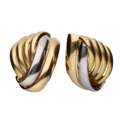 PENDIENTES Pendientes en oro amarillo y oro blanco.