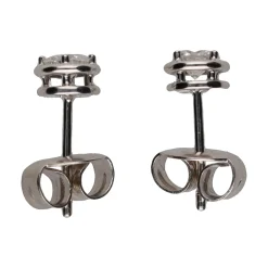 PENDIENTES Pendientes en oro blanco con brillantes.