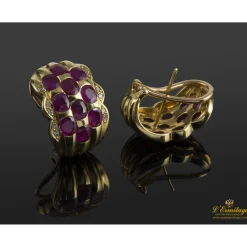 PENDIENTES Pendientes en oro amarillo con rubíes y brillantes