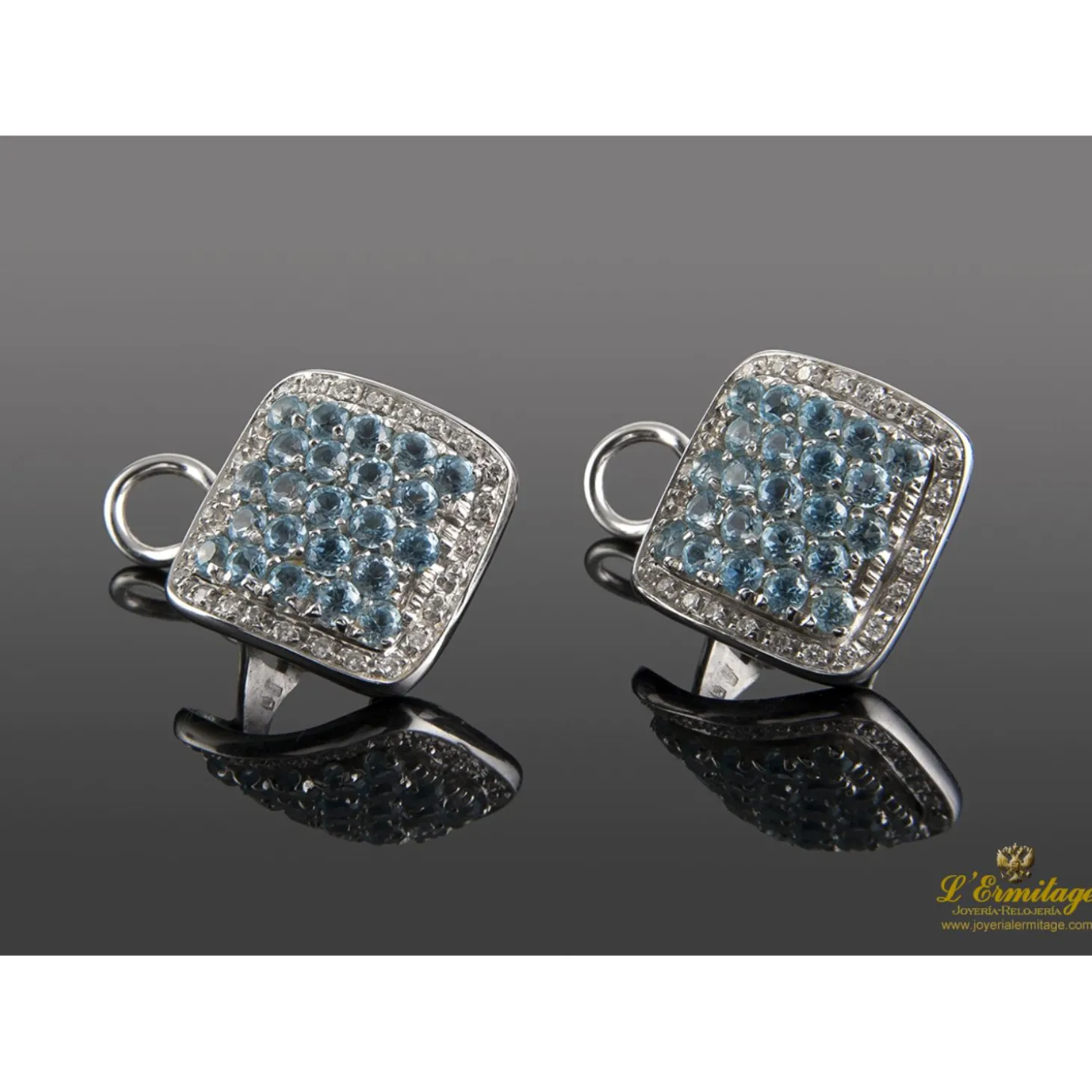 PENDIENTES Pendientes en oro blanco con citrinos y diamantes.
