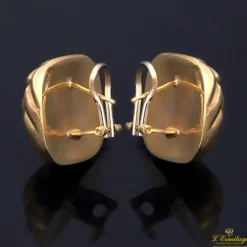 PENDIENTES Pendientes labrados oro amarillo