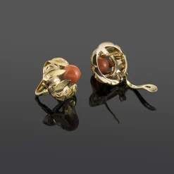 PENDIENTES Pendientes oro amarillo y coral