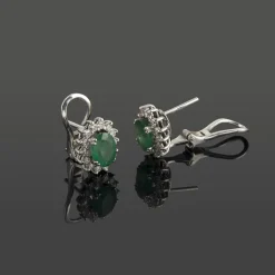 PENDIENTES Pendientes oro blanco esmeralda y orla de  diamantes