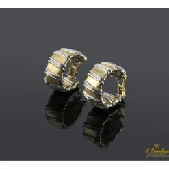 PENDIENTES Pendientes realizados en oro amarillo y oro blanco.
