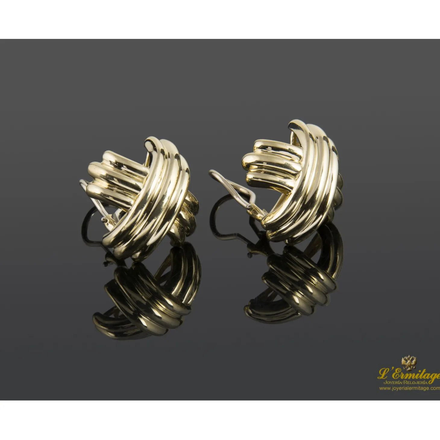 PENDIENTES Pendientes tiffany & co realizados en oro amarillo.