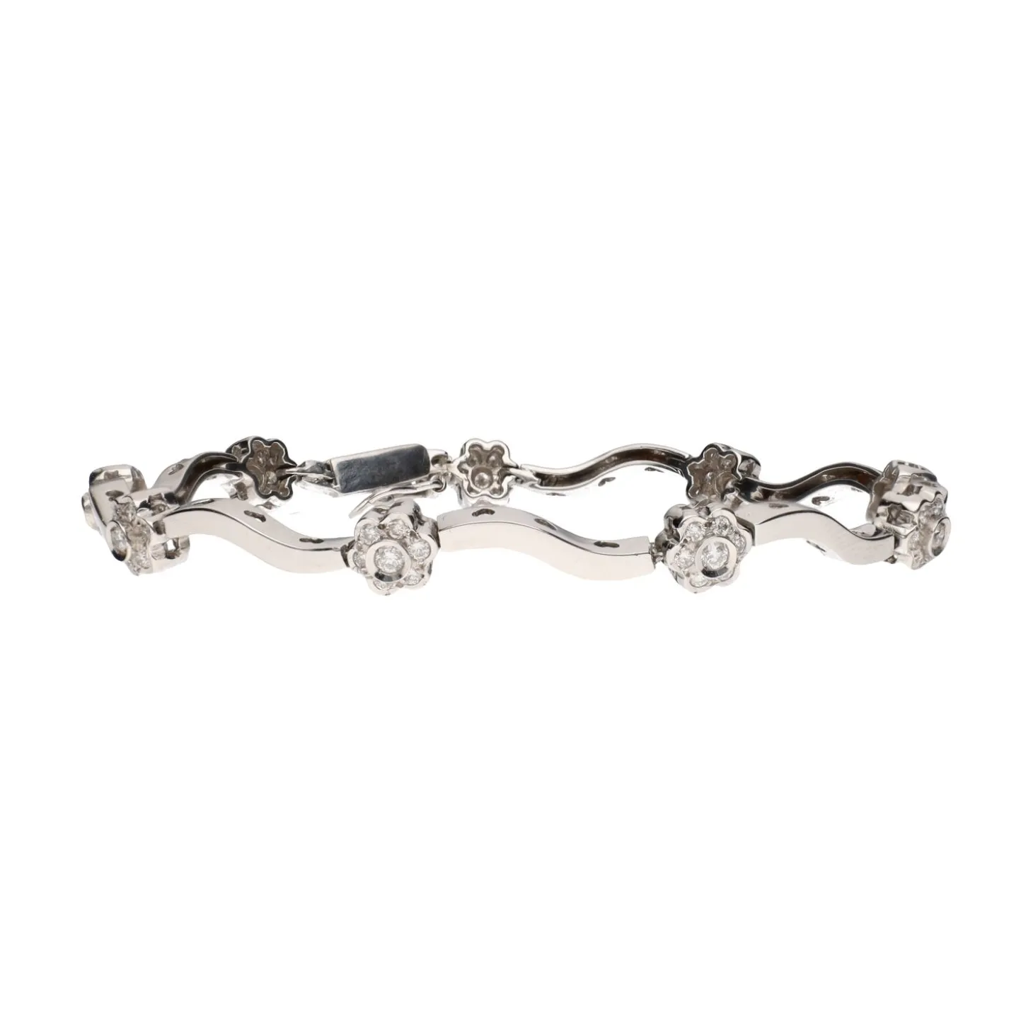 PULSERAS Pulsera en oro blanco y brillantes.
