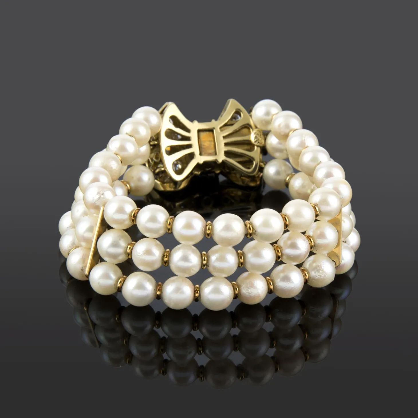 PULSERAS Pulsera perlas con broche de diamantes