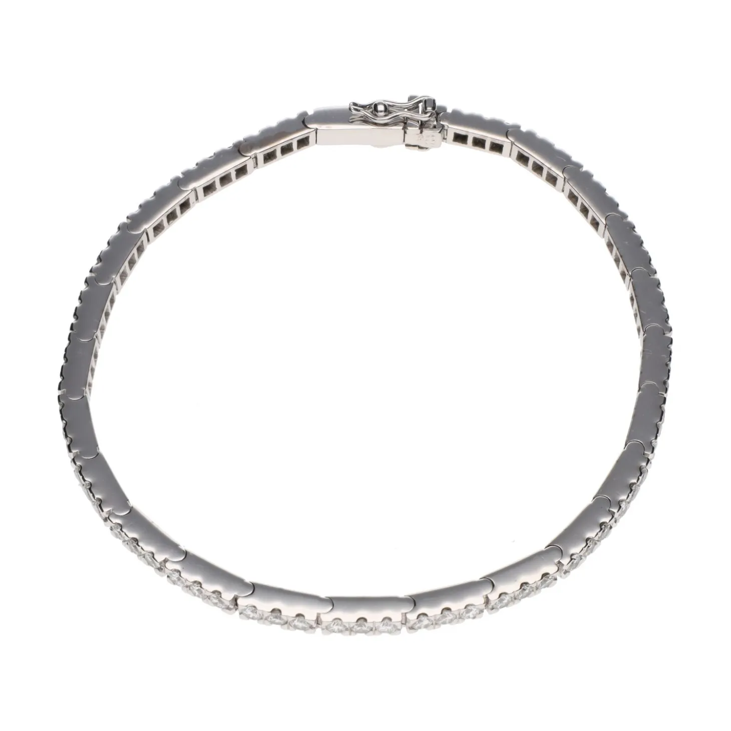 PULSERAS Pulsera riviere en oro blanco y brillantes.