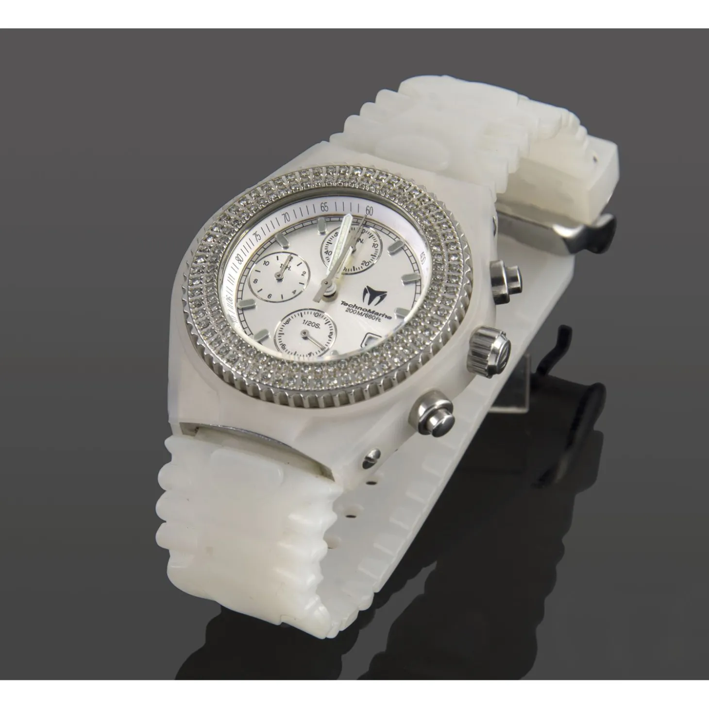 TECHNOMARINE Technodiamond chronograph.